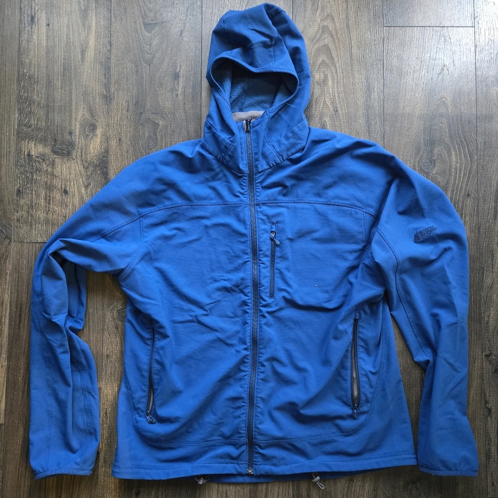 Vintage MEC Ferrata Hoodie